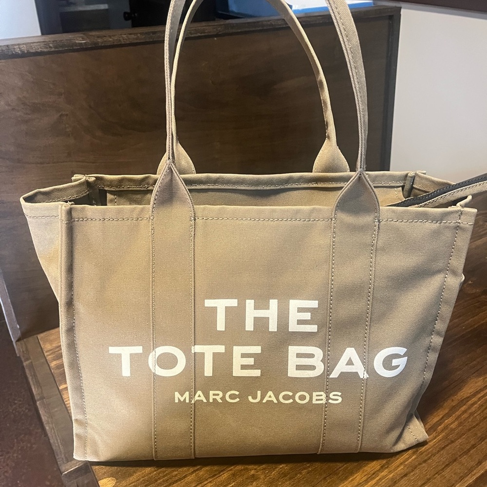 Marc Jacobs Large Tote